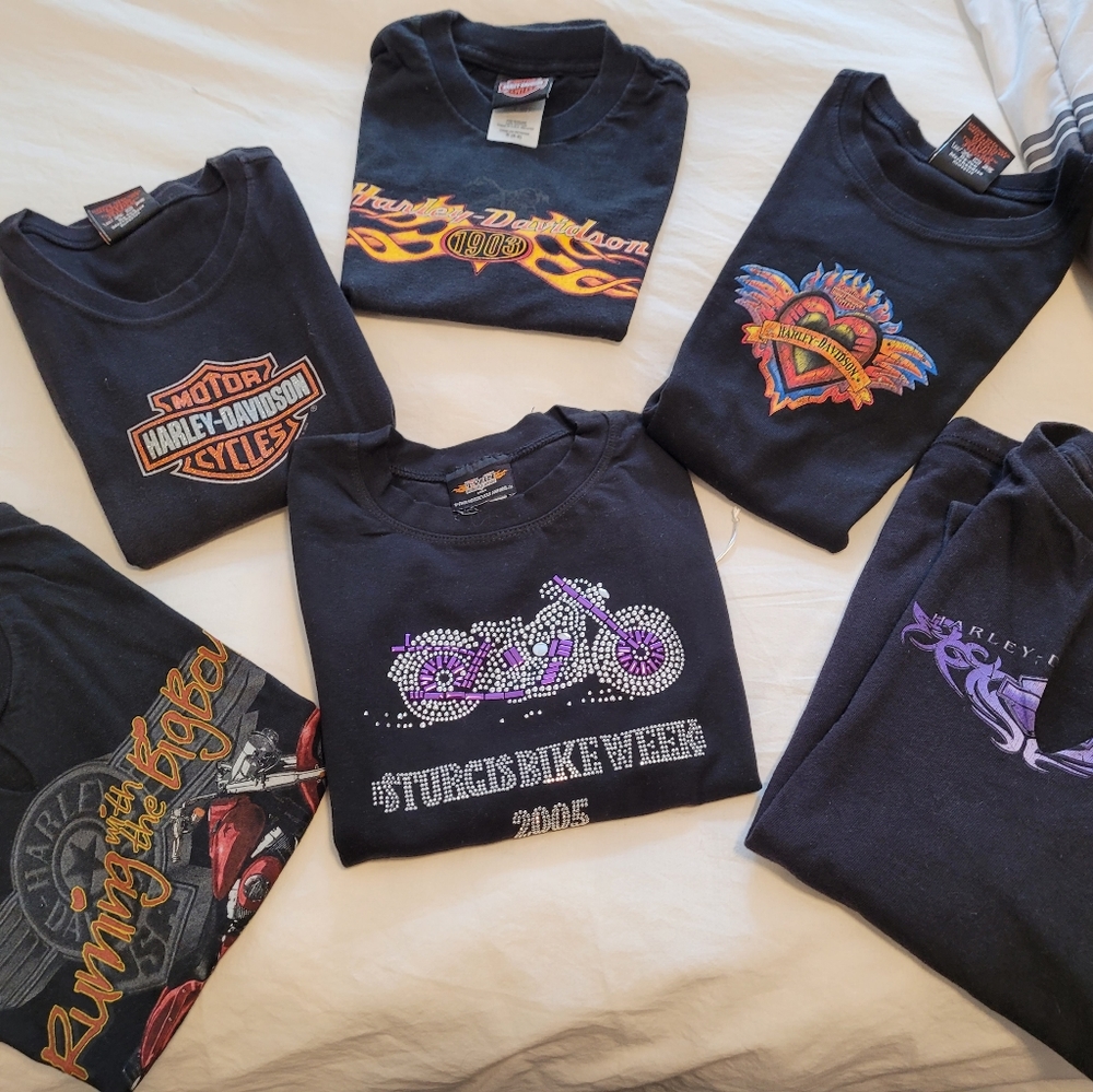Harley Davidson Tee shirts XS womans 6 for $49